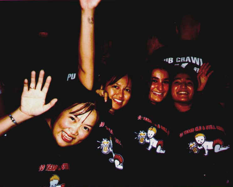 PubCrawl991.jpg (42844 bytes)